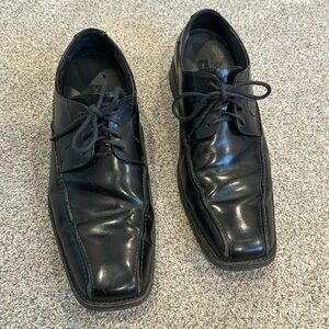 Men’s Black Dress Shoes